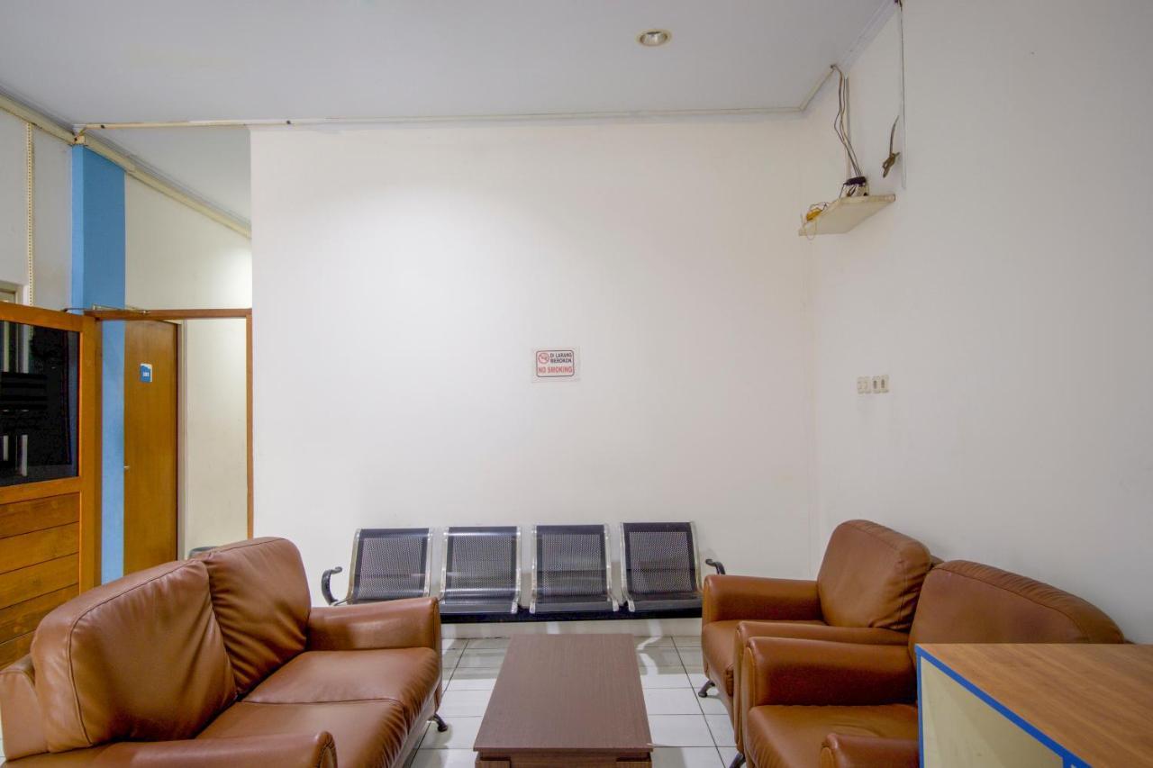 Oyo 3754 Prosperity Mansion Hotel Jakarta Luaran gambar
