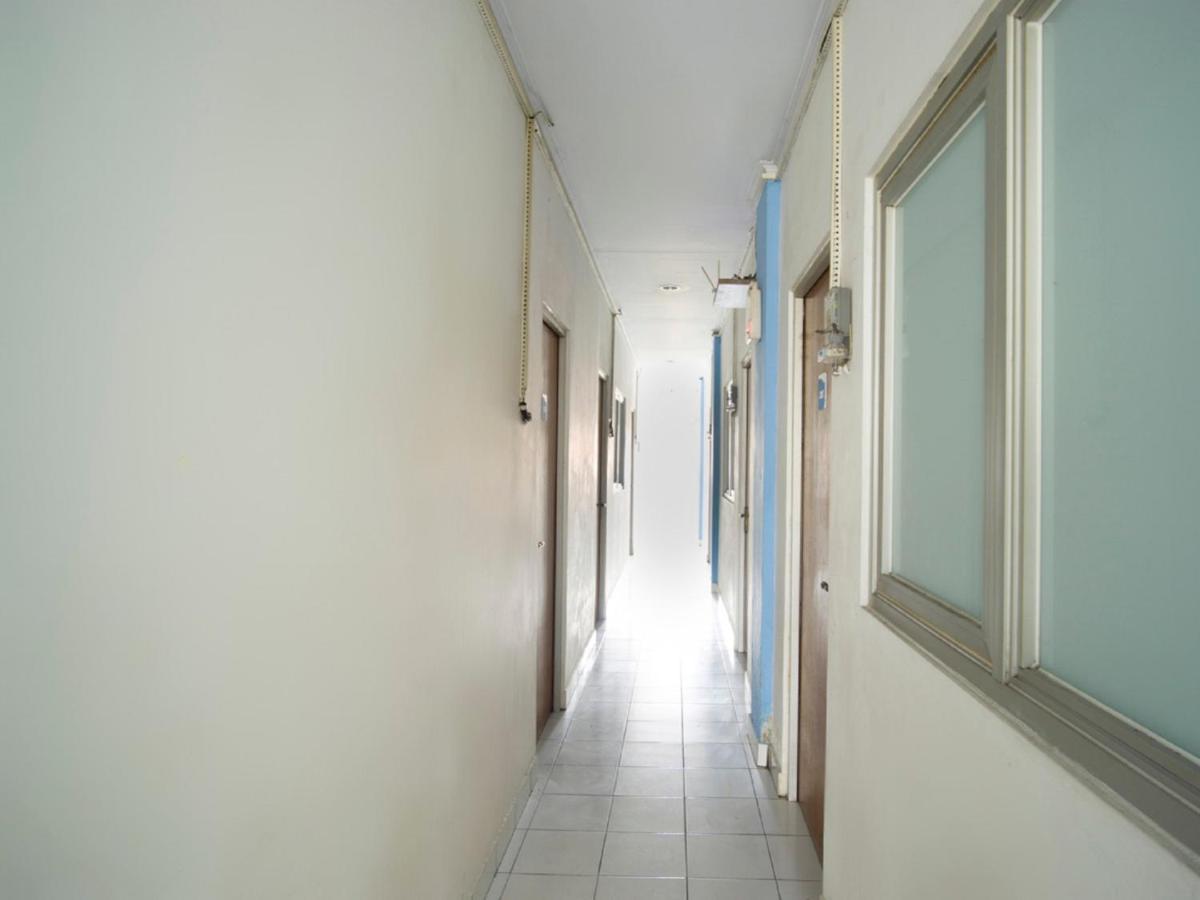 Oyo 3754 Prosperity Mansion Hotel Jakarta Luaran gambar